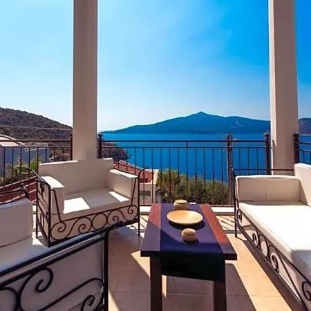 Sleeps 6 Pool Air Con Wifi *