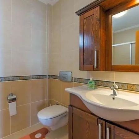Villa Sleeps 6 Pool Air Con Wifi Kalkan